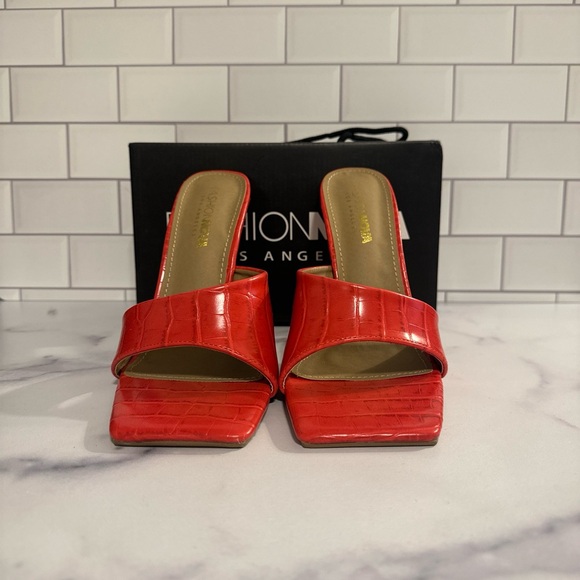 Fashion Nova - Young And Wild Heels - Picture 4 of 5